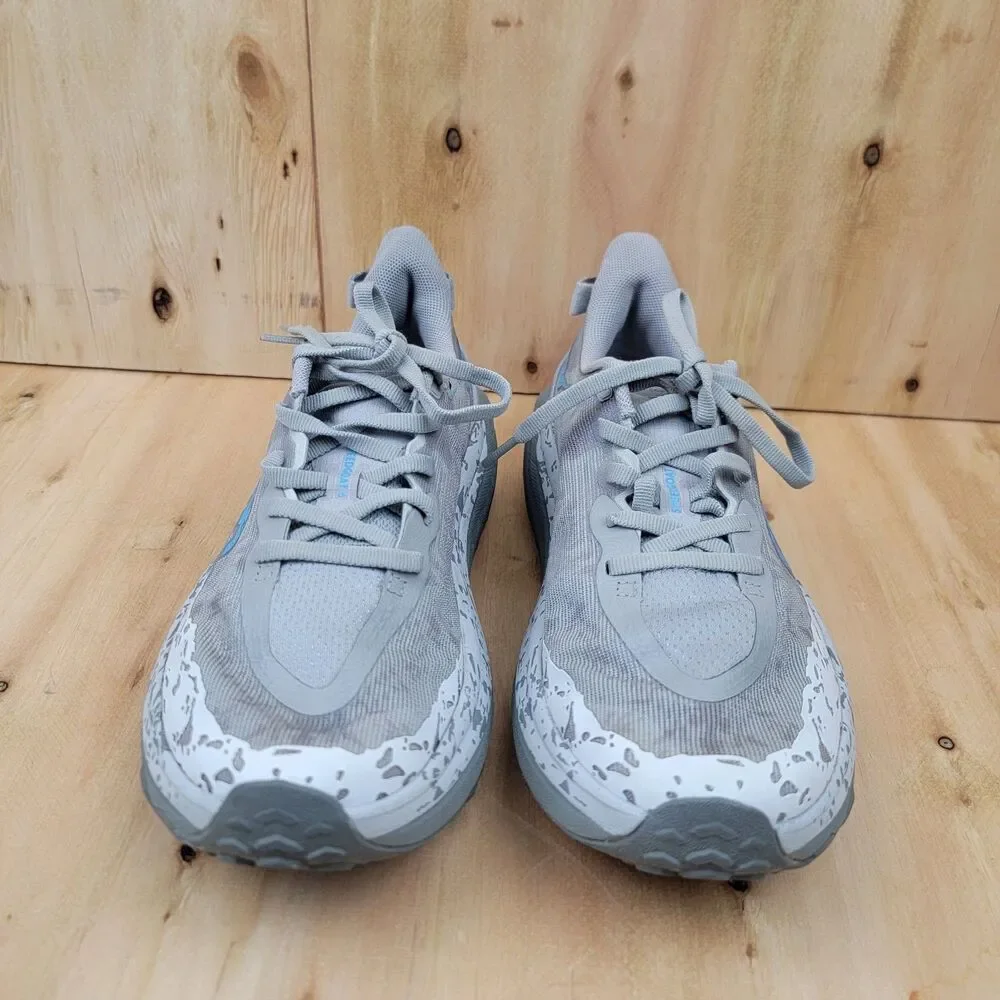 Hoka One One Speedgoat 6 Women's Size 7.5B Trail Running Shoes Grey Blue